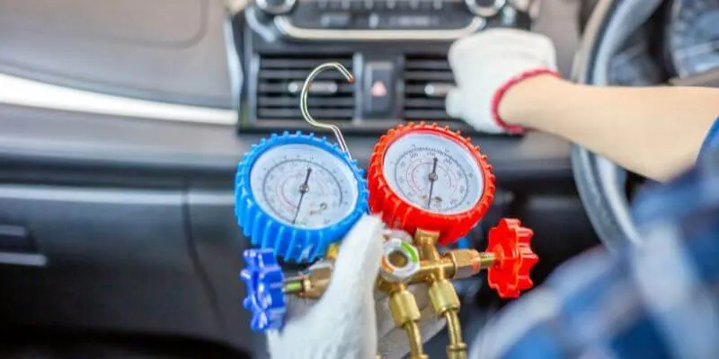 Auton ilmastoinnin täyttö itse - Opas onnistuneeseen DIY-projektiin