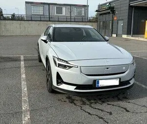 Markkina-alueen vaihto Polestar 2 -autossa